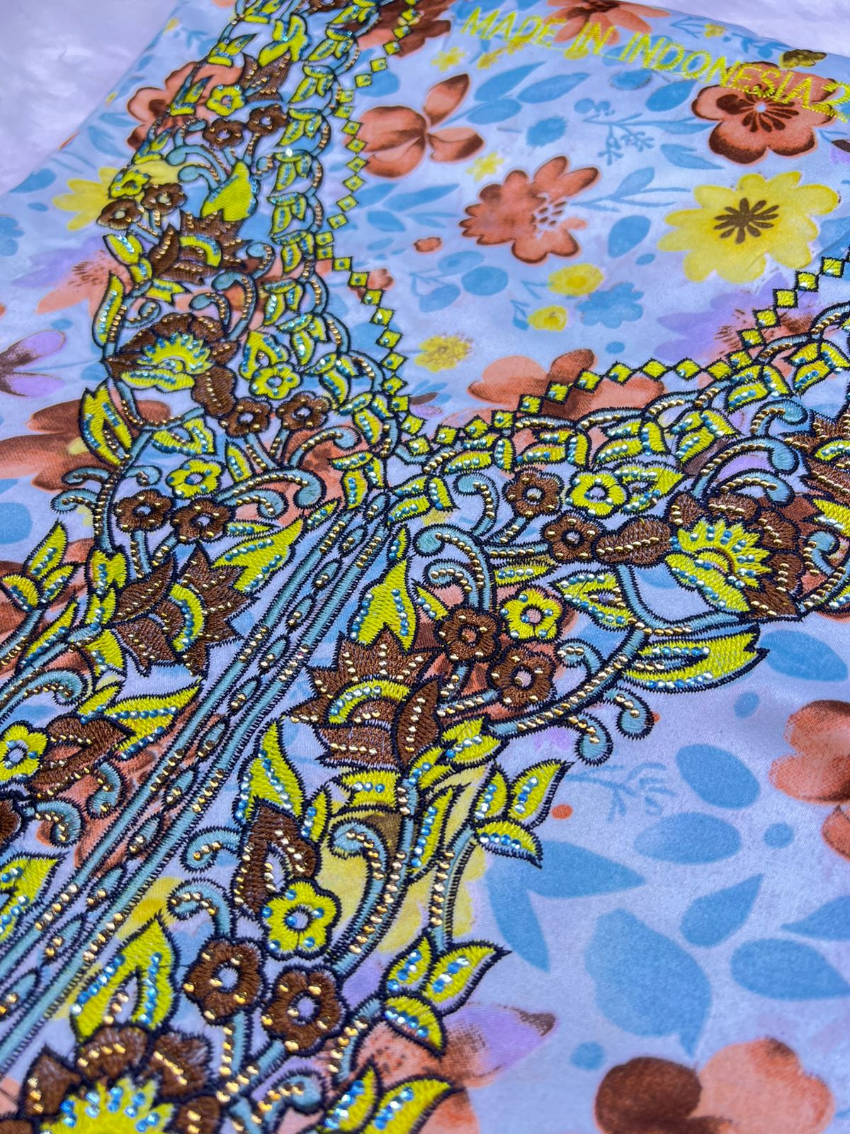 Luxury Embroidered Cotton Mukhawar (C3)