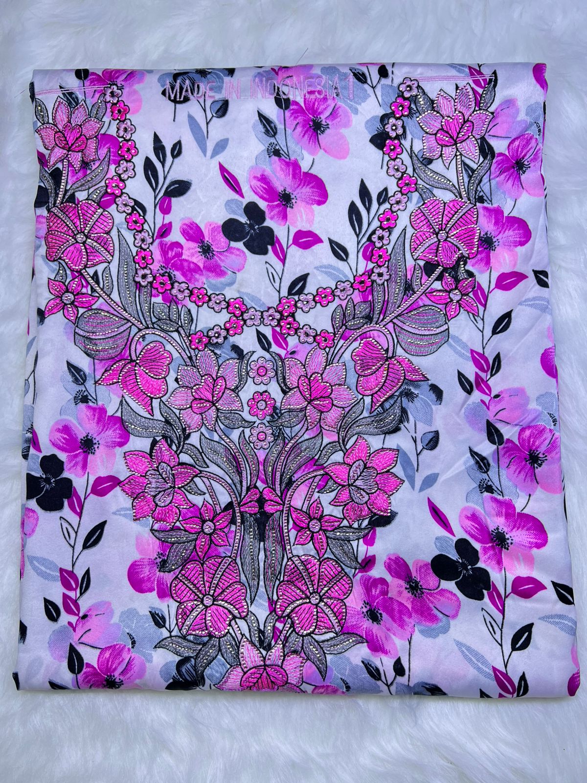 Luxury Embroidered Cotton Mukhawar (C4)