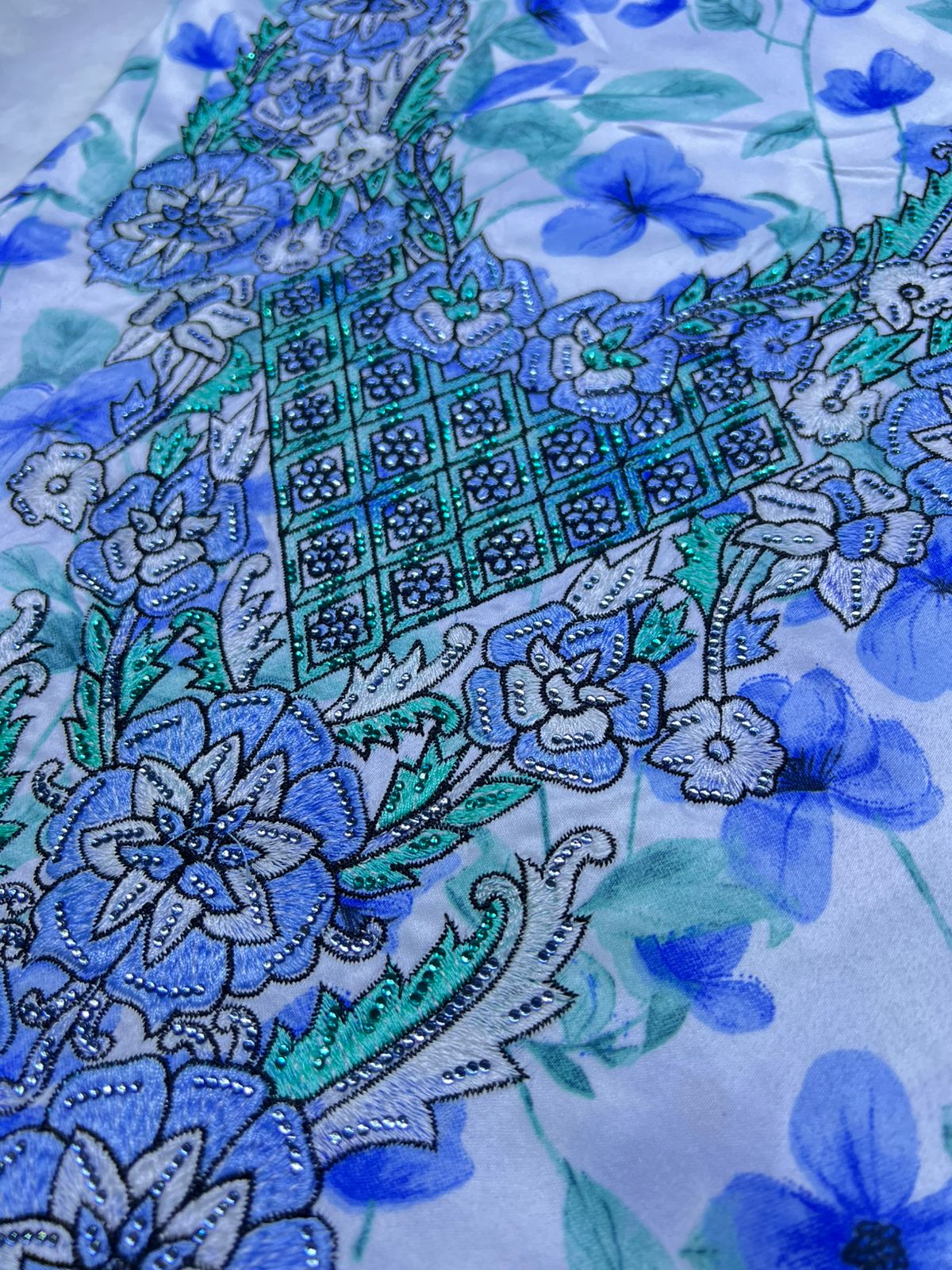 Luxury Embroidered Cotton Mukhawar (C1)