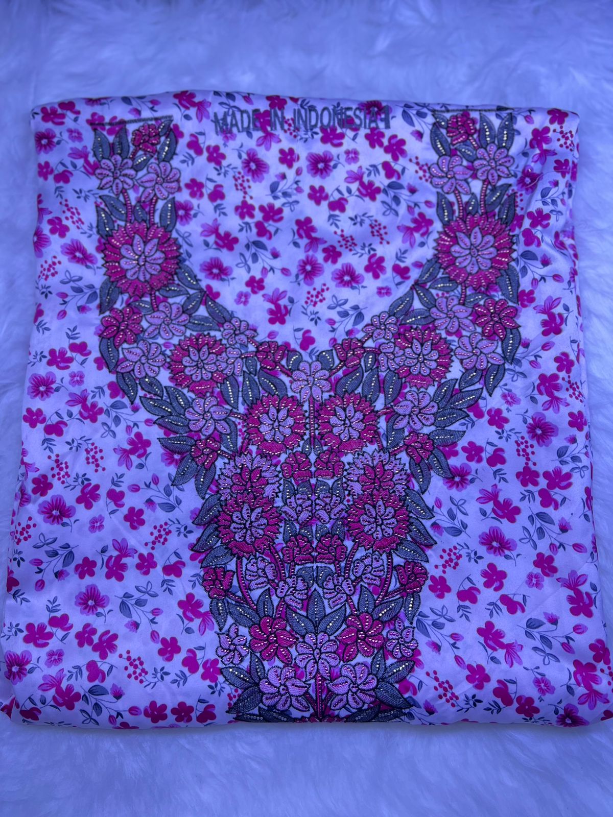 Luxury Embroidered Cotton Mukhawar (C5)