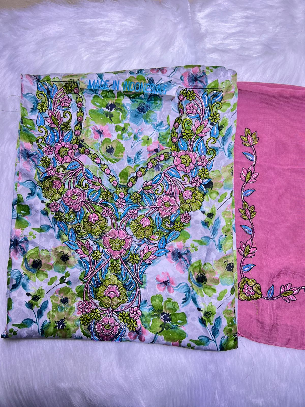 Luxury Embroidered Cotton Mukhawar with shaila (B4)